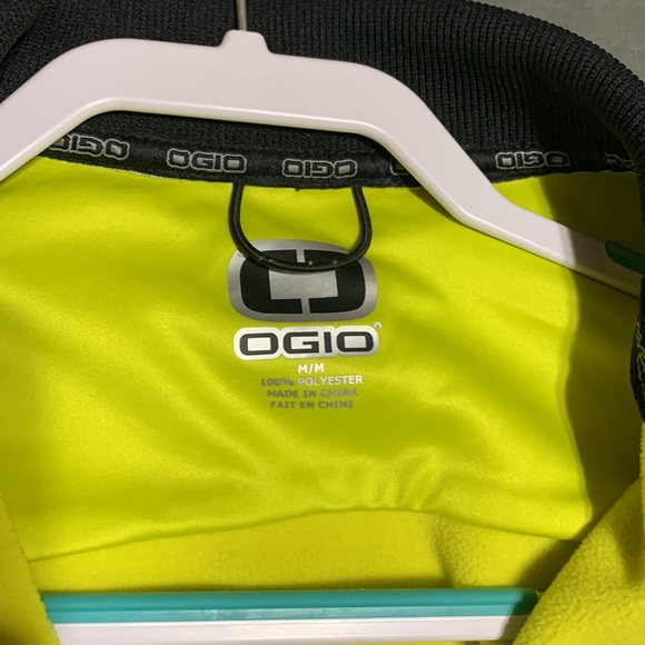 CIRRUS Aircraft zip-up jacket - Picture 2 of 6